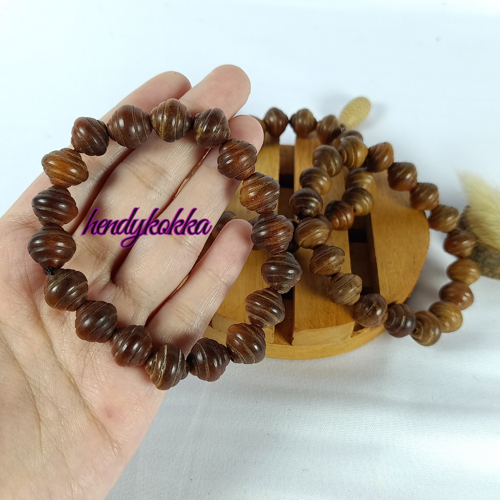 gelang agathis ukir (kayu raja) ukuran 10mm