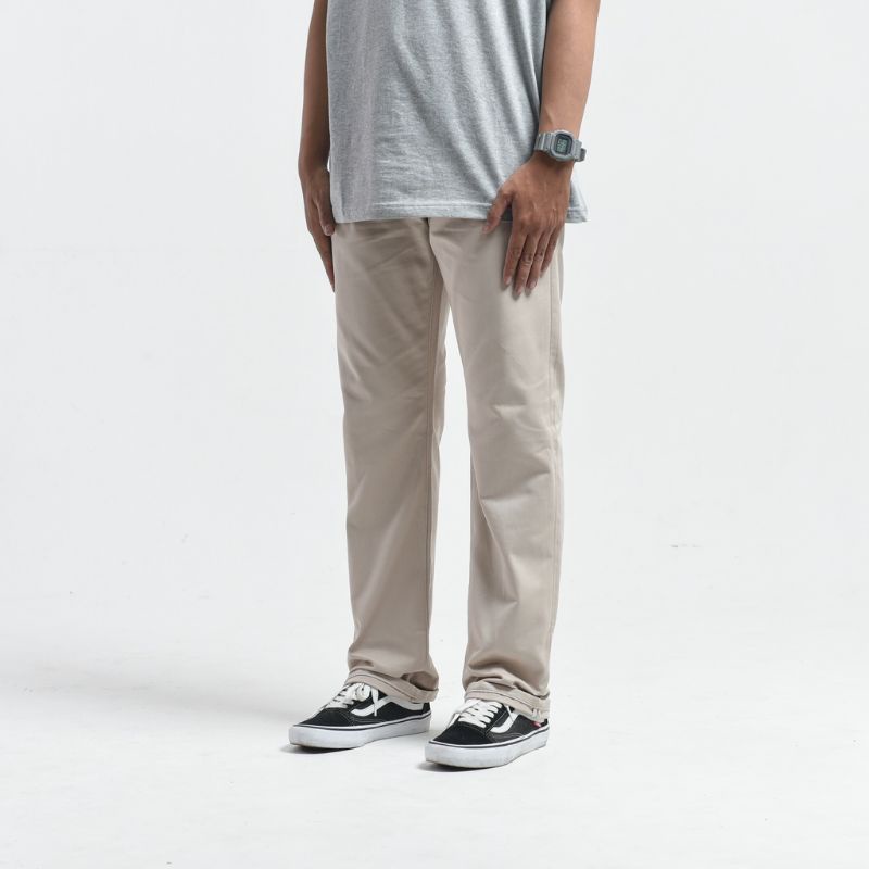 Celana Chino Pants Straight Fit Reguler Original Celana Chino Panjang Reguler Pria