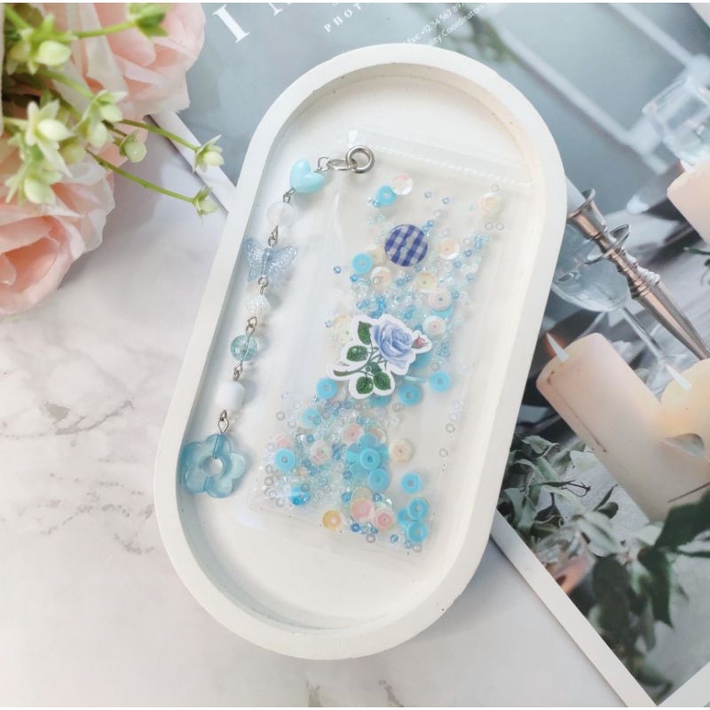 

Pembatas Buku / Handmade Shaker Bookmarks Biru
