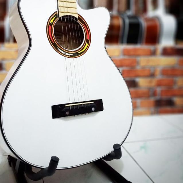 ★ Gitar Akustik Pemula Berkualitas (Gratis Pik) ❇