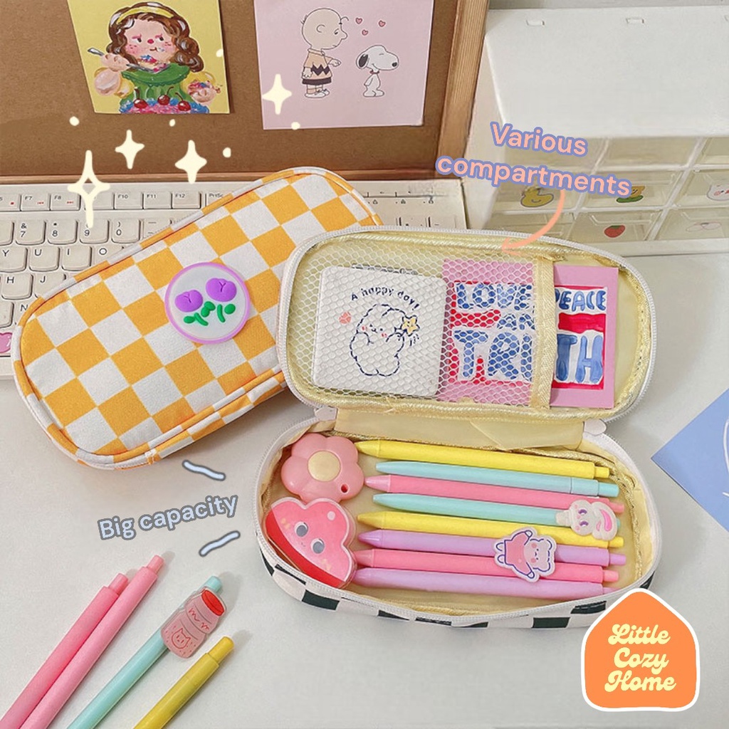 Checkered Pencil Case / Korean Style Kotak Tempat Pensil Viral Kapasitas Besar Dengan Resleting / Muat Banyak / Big Capacity With Zipper Ala Korea / Tempat Pensil Anak Perempuan