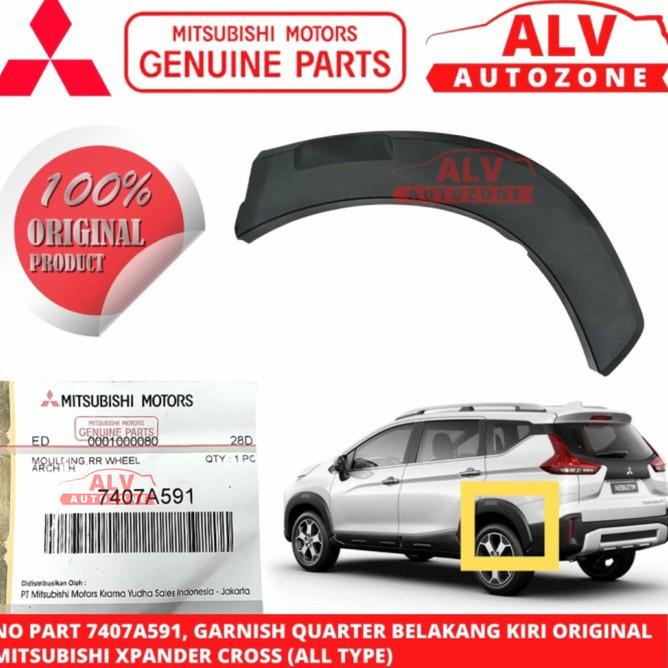 Spoiler Garnish Over Fender Belakang Kiri Ori Xpander Cross 7407A591