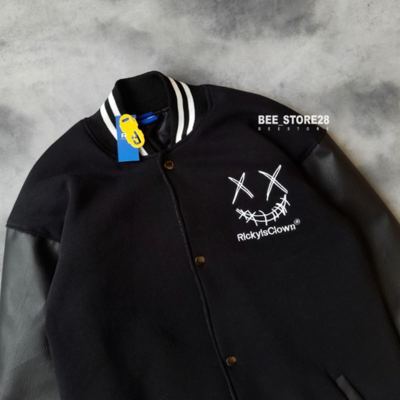 JACKET VARSITY RICKY IS CLOWN HITAM AUTHENTIC LENGAN KULIT FULLTAG &amp; LEBEL