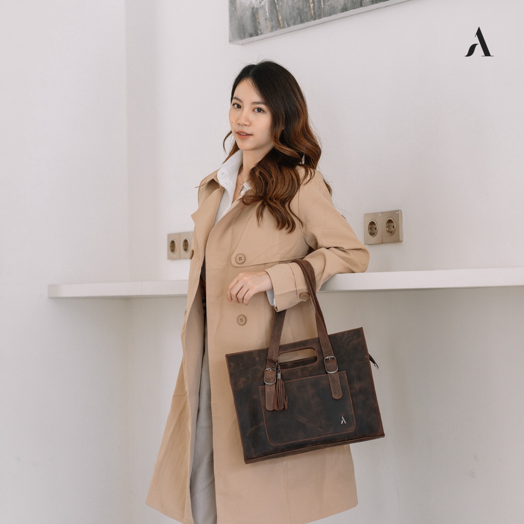 Alona Leather Tas Totebag Wanita Cewek Kulit Asli Althea Bag / Totebag Kekinian Model Terbaru Tas Berkapasitas Besar / Tas Bahu Kulit Asli / Tas Kantor Wanita Tas Cewek Fashionable Original Branded