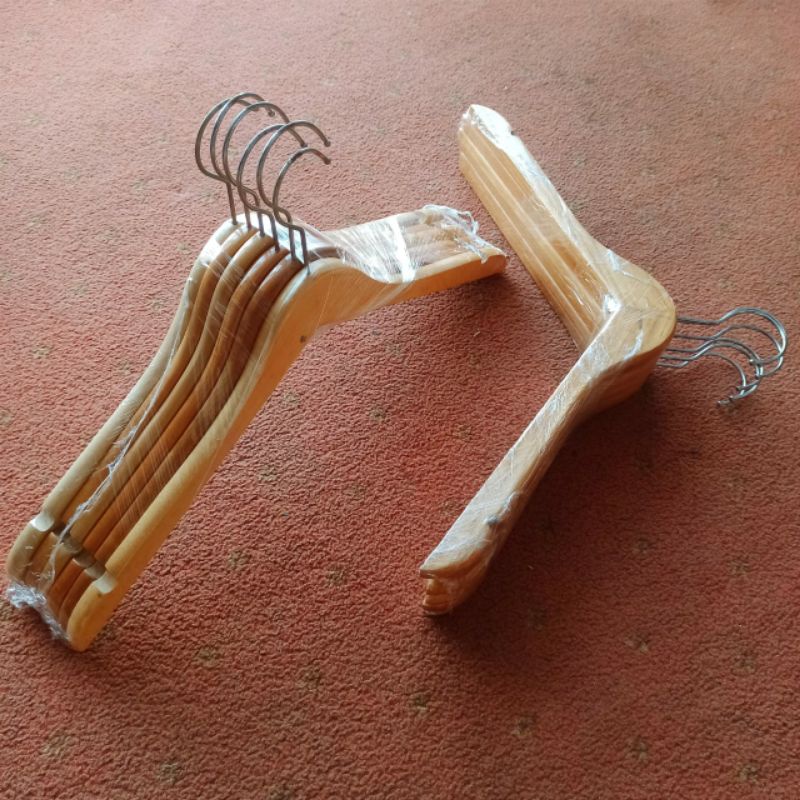 Hanger Kayu Dewasa Warna Natural Modern Minimalis (Second/Bekas)