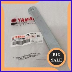 penahan tutup tromol Plat Tiang Panel Rem Belakang Tension Bar Yamaha alfa Fizr FIZ R ORIGINAL 3AY-F