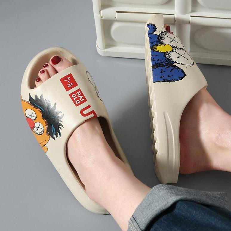 SANDAL YEEZY SLIDE PREMIUM UNIQUE KOREA SENDAL PRIA DAN WANITA EMPUK ELMO KAWS X KANYE WEST ANTI SLI