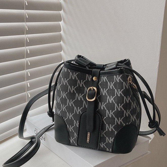 ( 2PC 1KG ) GTBI998881073  New Arrival 2023 !!!  Tas Selempang  Tas Wanita Import  Premium Terbaru