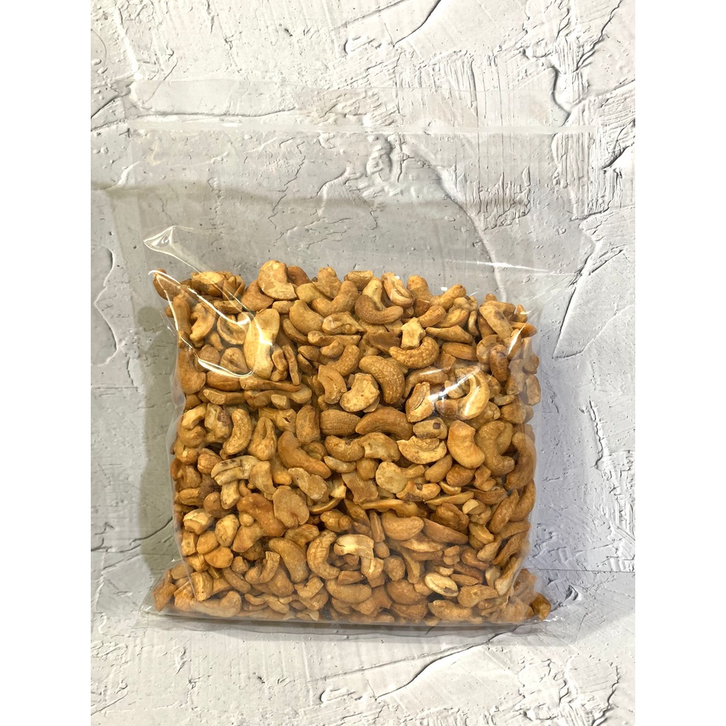 

500GR Kacang Mede Asin Bawang Patahan / Kacang Mete Original