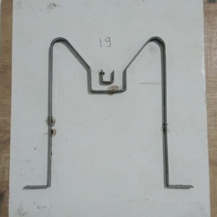 

pisau plastik size 19