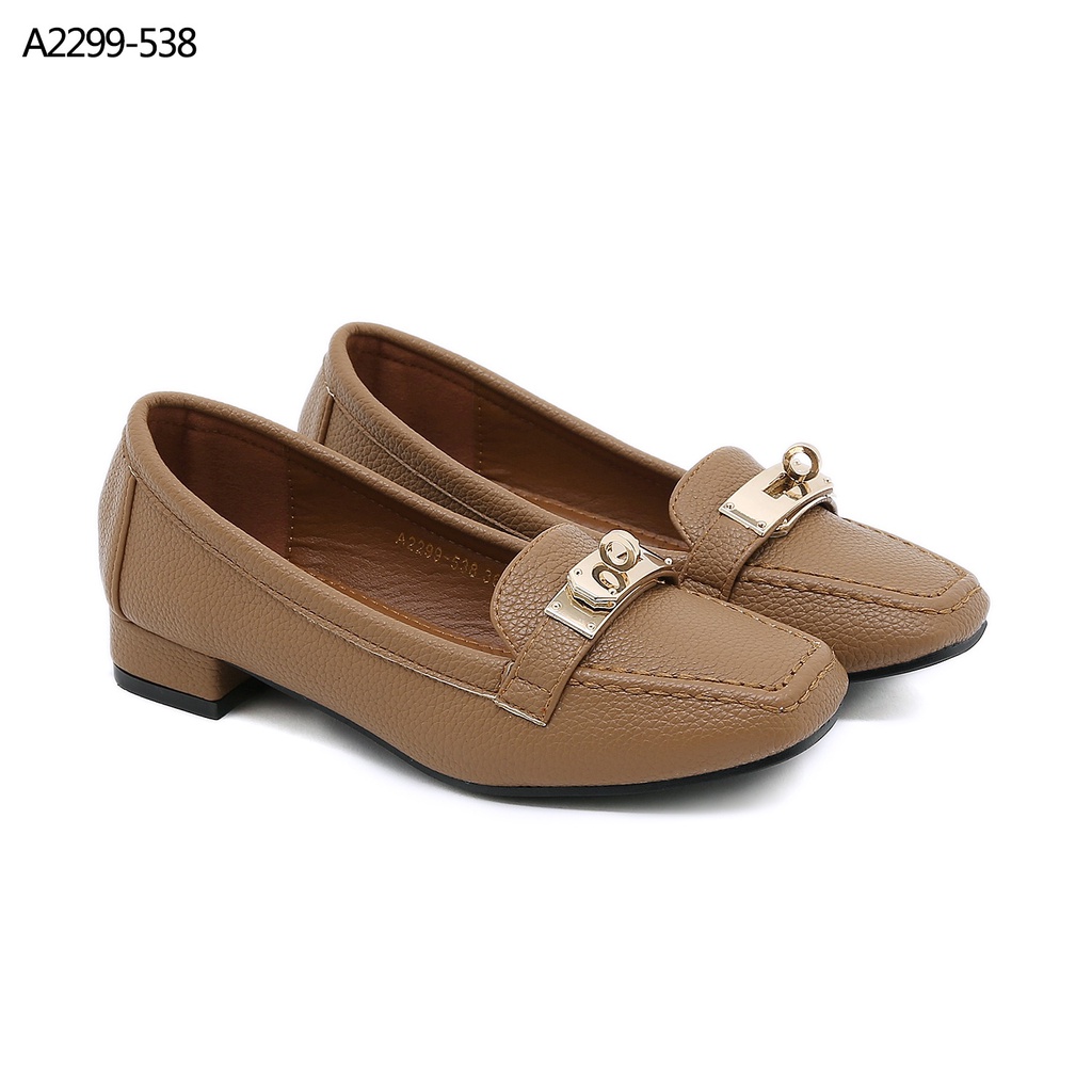 togo Leather With Buckle Block Heel A2299-538