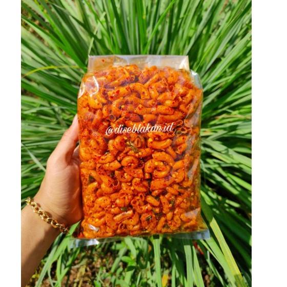 

Stok terbaru makaroni pedas daun jeruk makaroni bantat isi 500gram