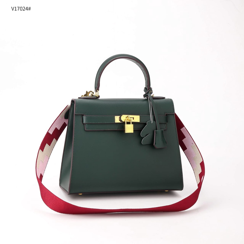 BAG 28 Epsom Sellier Bag's Gold Hardware V17024