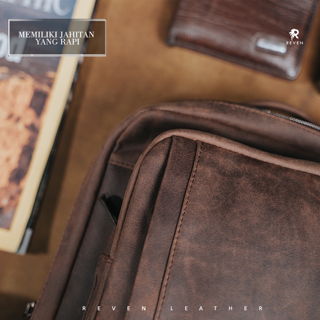 Tas Selempang Besar Pria Muat Tablet Original 100% Kulit Sapi Asli - AMMAR SLINGBAG by Crown Leather