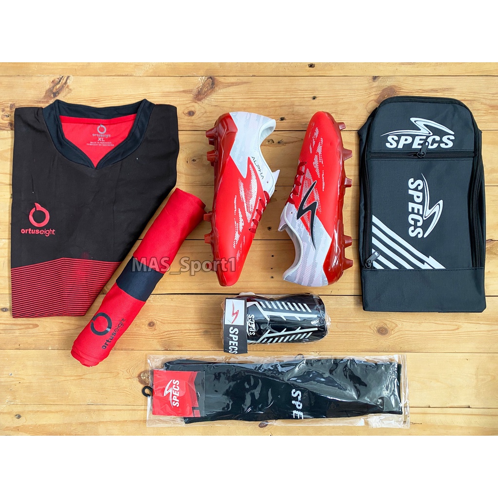 DAPAT SEMUA YG DI GAMBAR  SEPATU BOLA SPECS TERBARU Astute ,  Alpha , Ultra , Omega , Accelerator Li