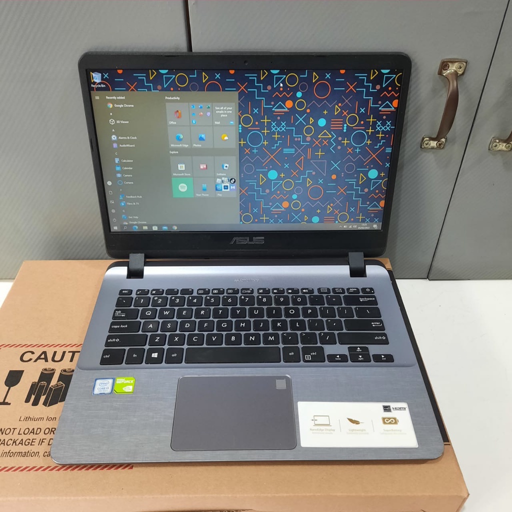 Laptop Asus VivoBook A407UF, Intel Core i3 - Gen 7Th, DualVga Nvidia GeForce MX130
