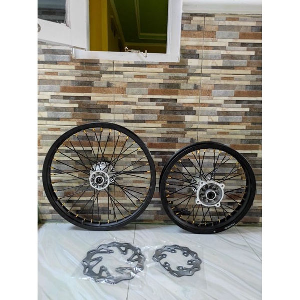 velg KLX ring 18/21 warna hitam