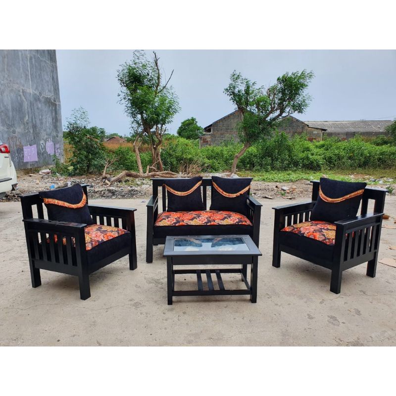 KURSI FUTONIK KAYU MINIMALIS KURSI RUANG TAMU ELEGAN KURSI MODERN 211