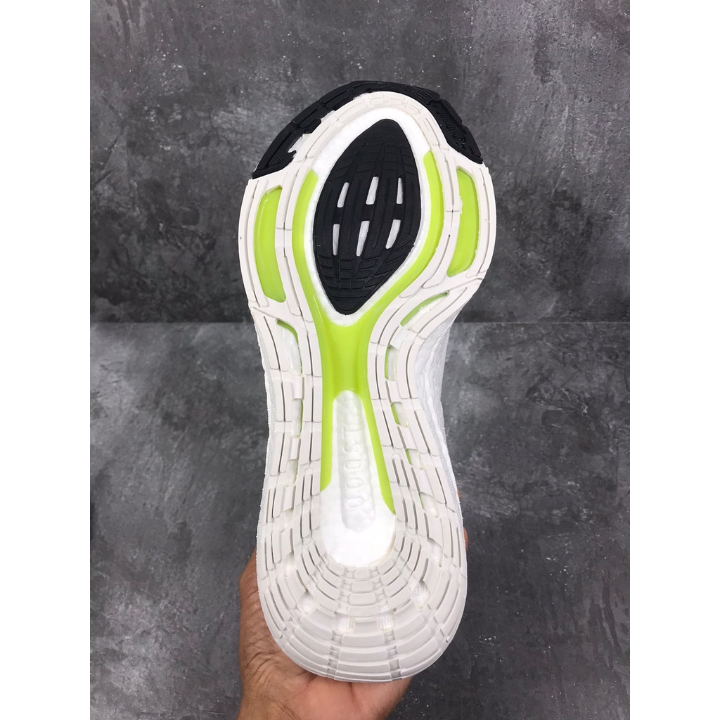 Ultraboost 22 non dyed core black, 100% Real Pic.