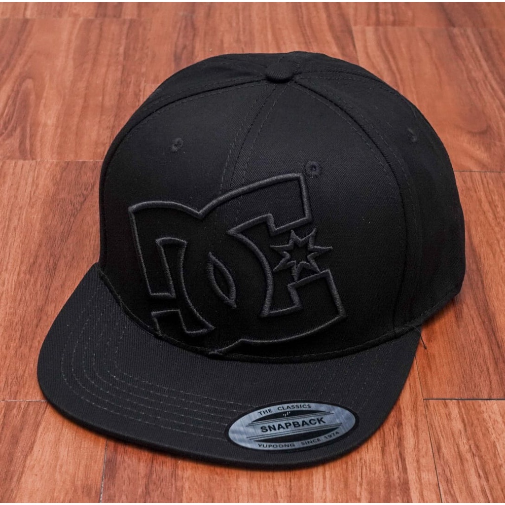 Topi DC Shoes Snapback Pria Import Mirror Original