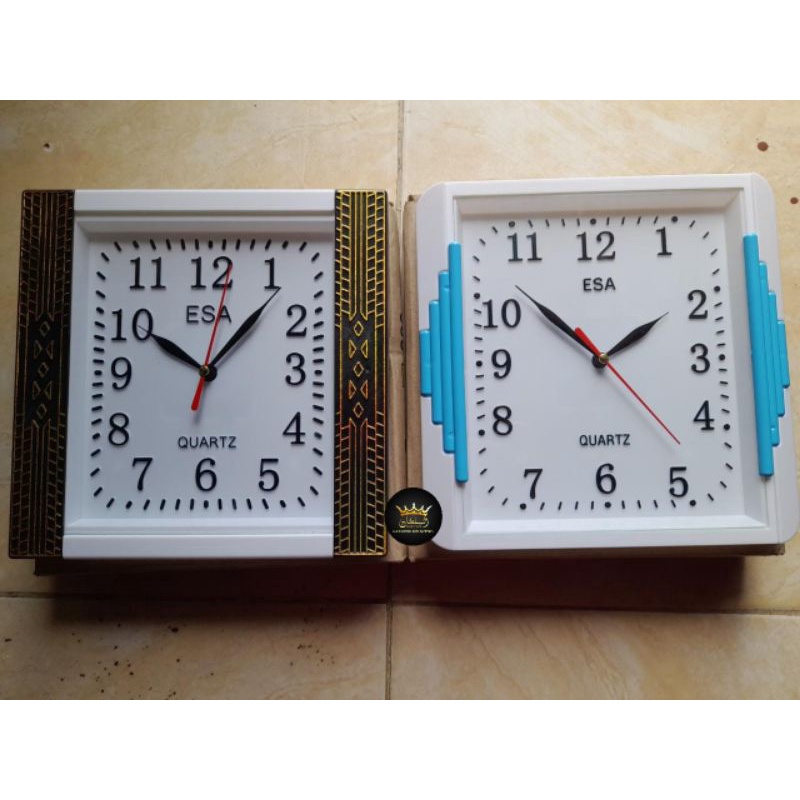 JAM DINDING ESA MODEL KOTAK MOTIF WARNA