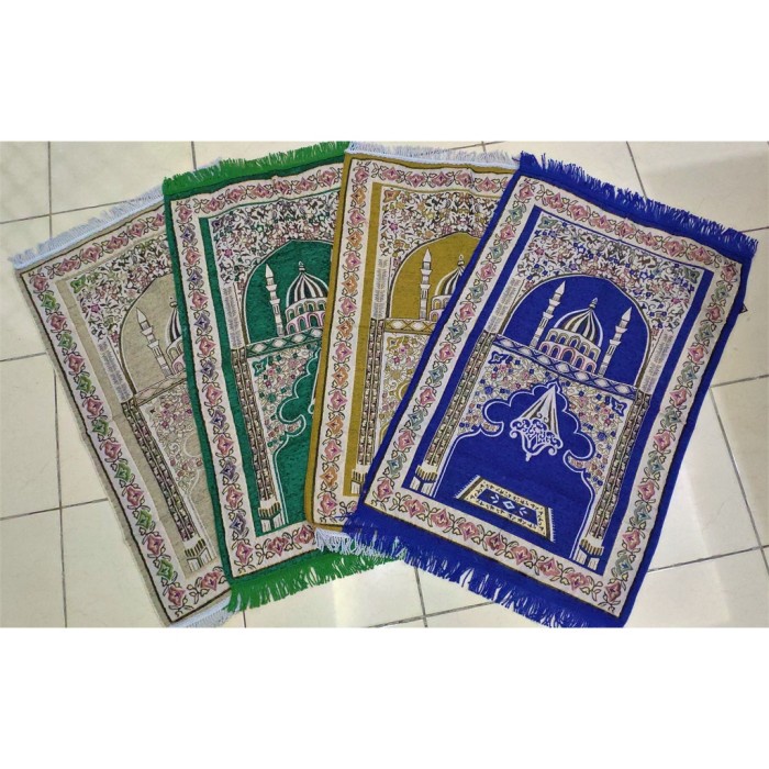 Sajadah Tebal kepang ukuran normal uk 70 x 110 cm Random G4Y8 Sajadah Terbaru 2023 Anak Anak Wanita 