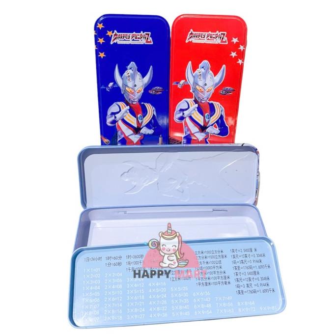 

Kotak pensil Ultraman