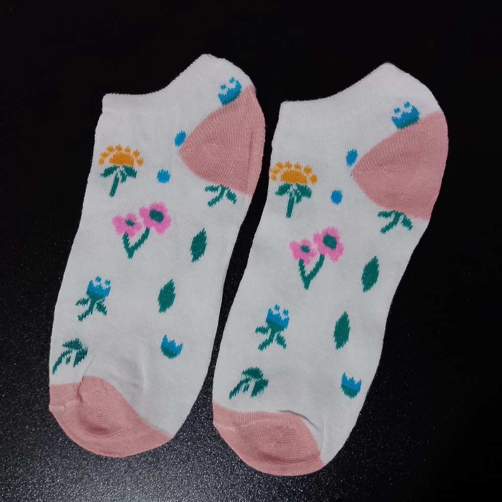 Kaos Kaki KS08 Kaos Kaki Wanita Fashion Motif Strawberry Bunga