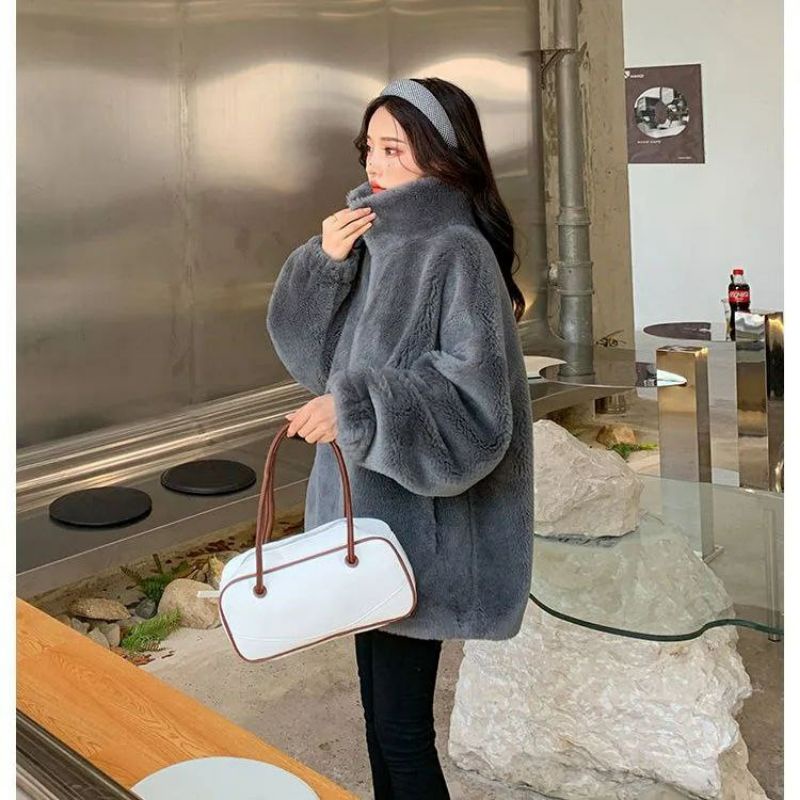 promo jacket wanita) jacket zipper sherpa / JACKET ZIPPER SHERPA BENNLE