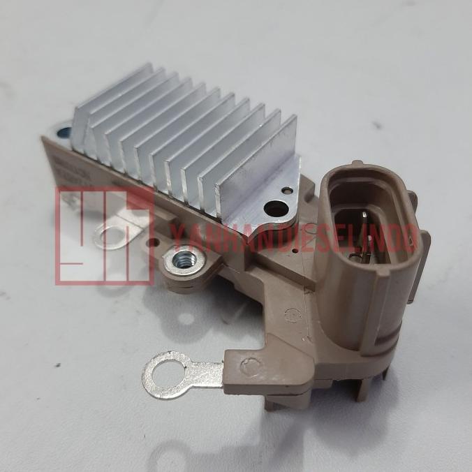 Ic Regulator Alternator Pc200-7 Pc 200-7 126000-2310 24V