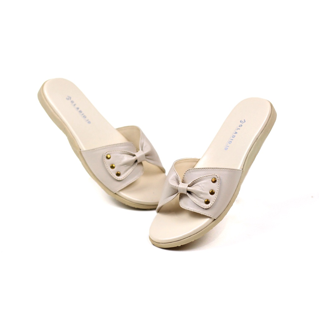 Gladio - TaeHo Sandal Flat Teplek Wanita Simple Santai