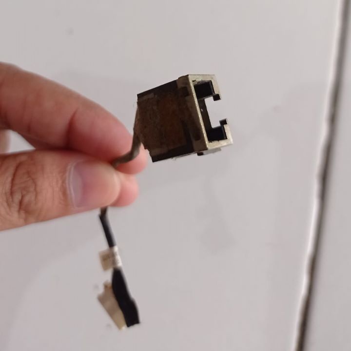 Konektor LAN Ethernet Notebook Toshiba NB520 Bekas Ori Second 4