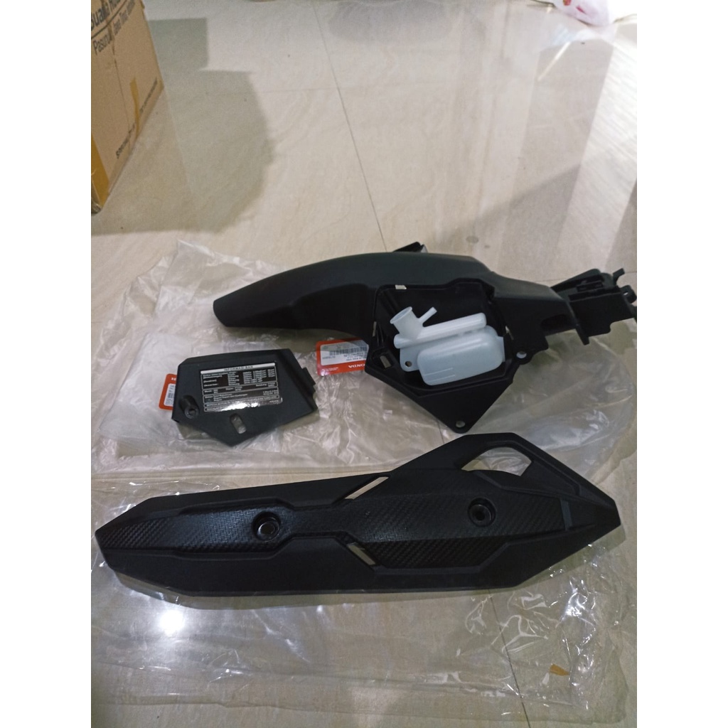 HUGGER spakbor kolong airblade AIR BLADE old new vario 125 vario 150 Mlk Hugger spakbor kolong Airblade original honda vietnam untuk vario 125 150 pcx Hugger / Spakbor Kolong Original Honda AirBlade Vietnam buat Vario 125 / 150 tameng airblade spion pcx