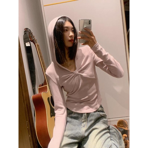 Red Gaya amerika bahu t-shirt pakaian luar berkerudung atasan rajut busur bottoming kemeja slim-fit manis keren lengan panjang musim semi baru