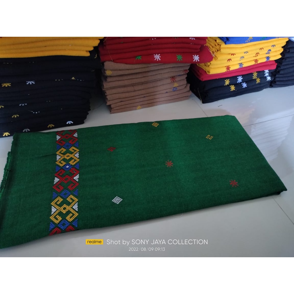 Kain tenun pamiring bordil tenun toraja