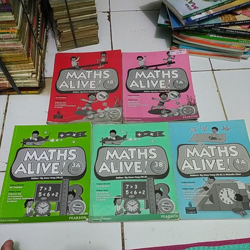 ORIGINAL MATHS ALIVE 1A. 1B. TEXTBOOK WORKBOOK 1A.1B.3A.3B.4A 4B