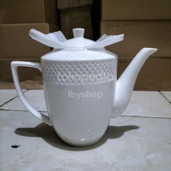 Teko Keramik Putih 800 Ml