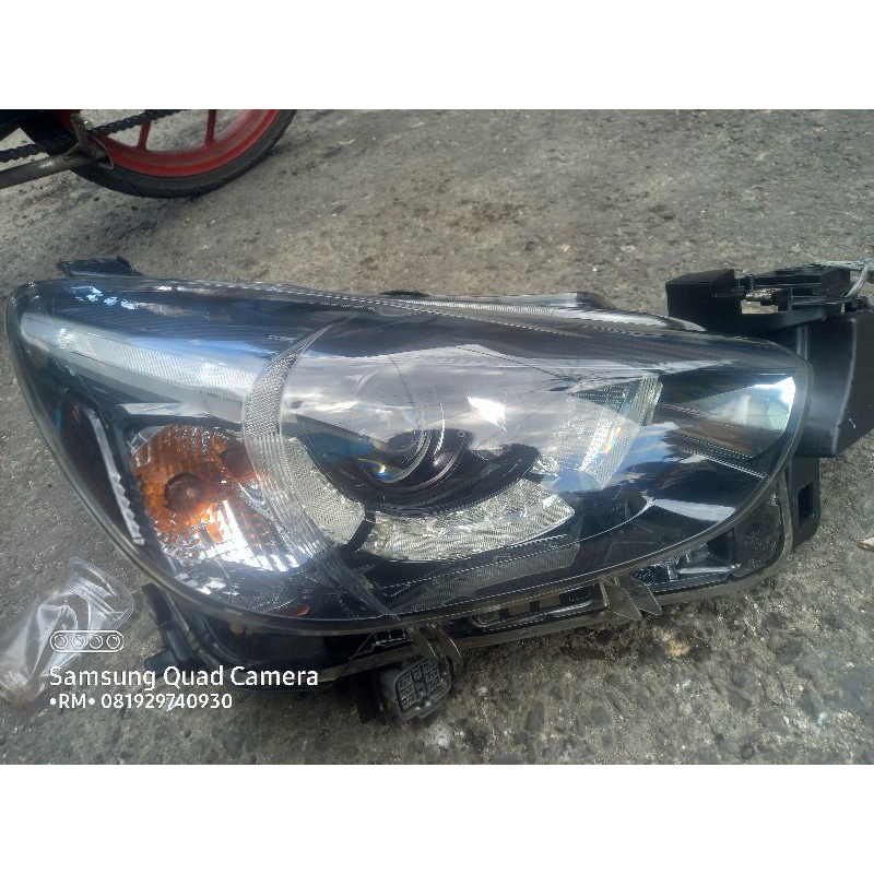 Headlamp Lampu Depan Mazda 2 skyactiv