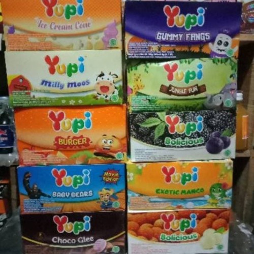 PERMEN YUPI 500 BOX (Permen Jelly, Gummy, Candy, permen viral, permen jadul, permen milo, Chocolatos, Tricks, Superstar, momogi, siip)