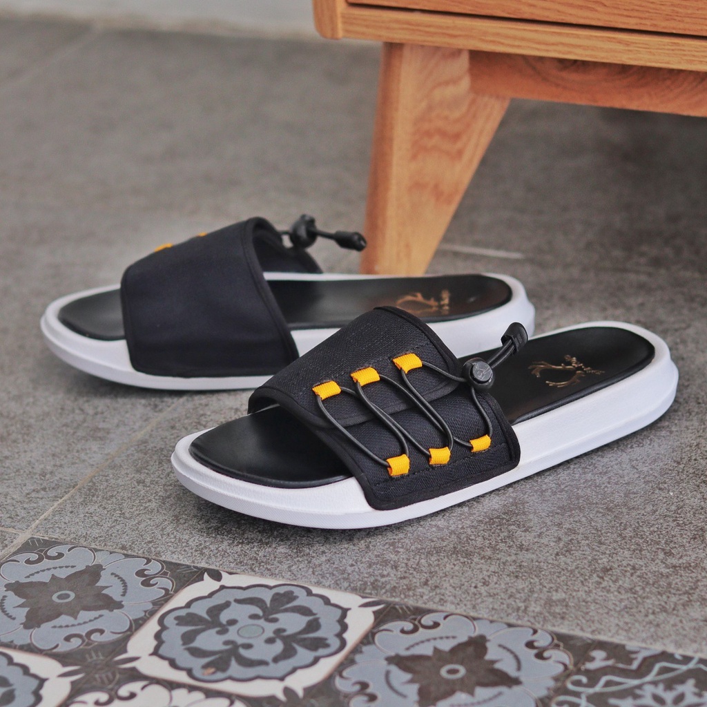 BWO HITAM LIST Sendal Slop Pria Wanita Dewasa Model Terbaru Ori Sandal Selop Slip On Slop Pria Wanita Distro Keren Casual Slide Kasual Laki Laki Cowok Cewek