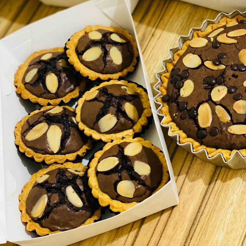 

Pie Brownies Coklat Almond
