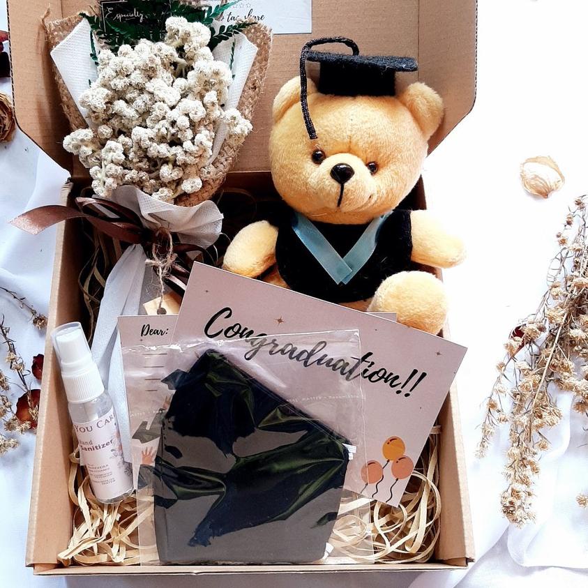 

❀ Hampers Graduation 2nd ✵