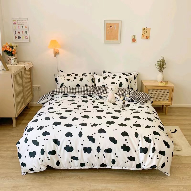 Selimut Bedcover Poliester Halus Motif Aesthetic Ukuran 160 x 200cm Only Bedcover