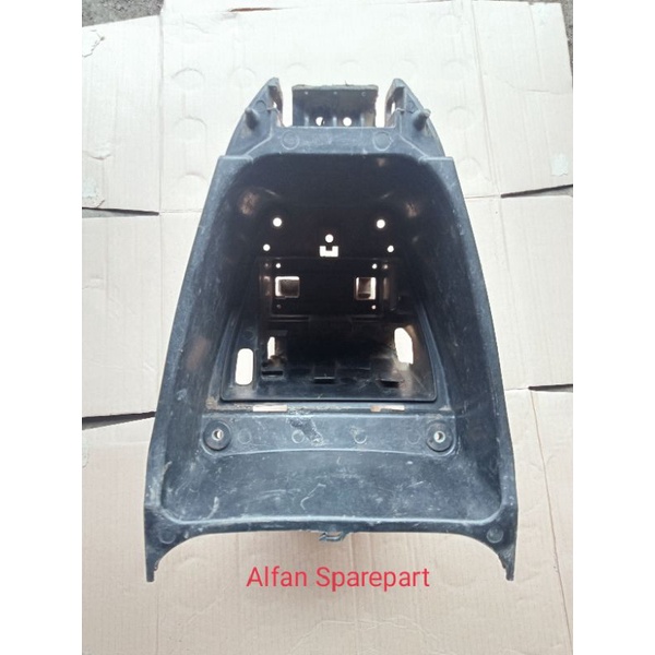 box bagasi bawah jok box aki Yamaha Vega ZR original seken