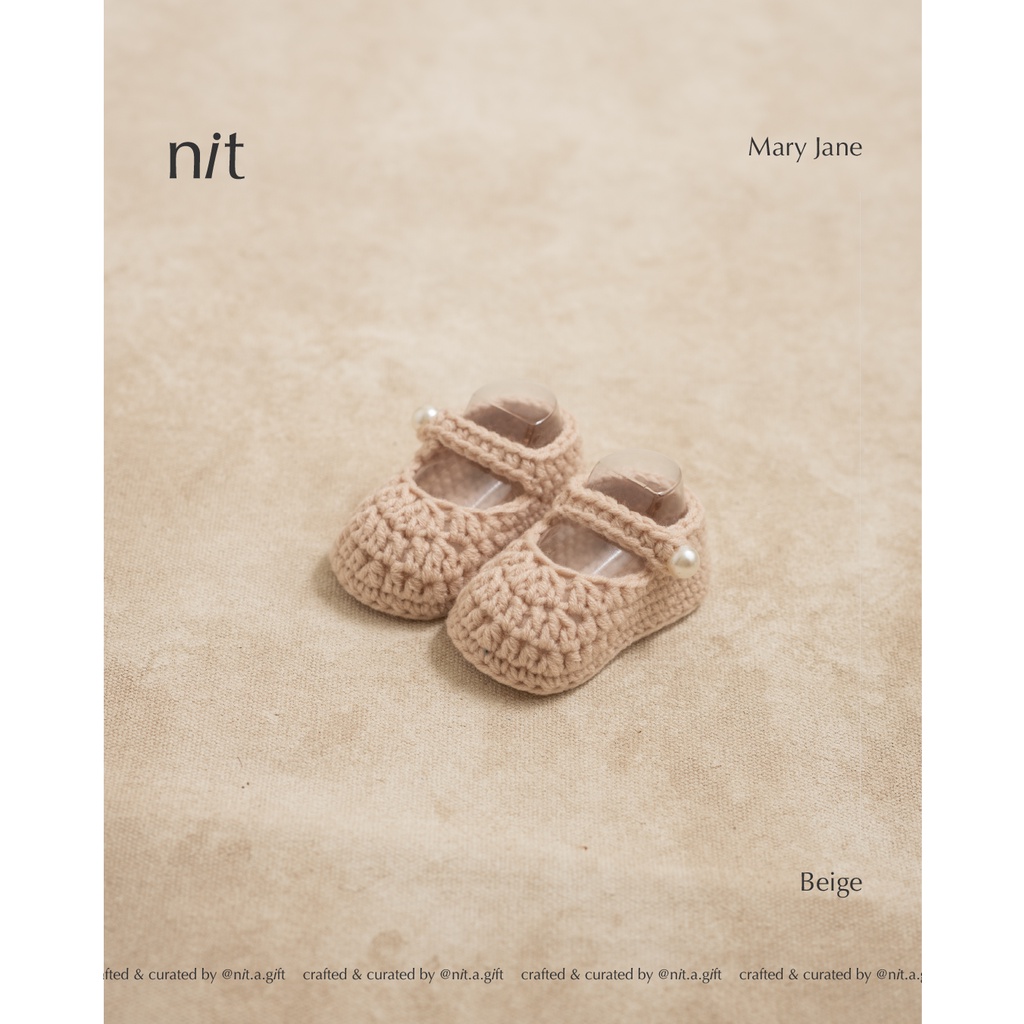 Sepatu Bayi Perempuan  / Baby Shoes / Sepatu Rajut Bayi / Newborn Baby Shoes / Baby Girl Shoes (Beig