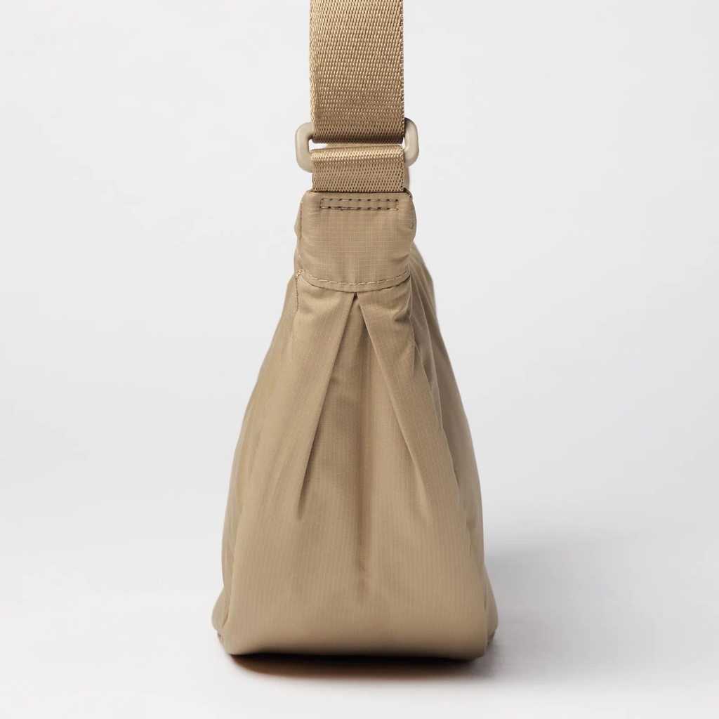 Uniqlo Tas Bahu Mini Bulat Round Sling Shoulder Bag