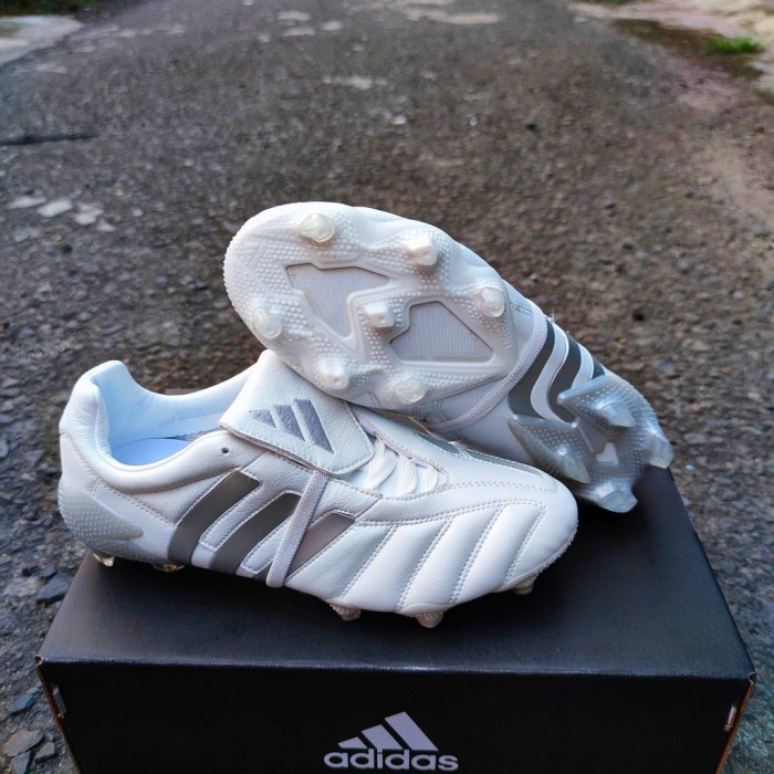 {MentariStore} Sepatu Bola Adidas Predator Mania 20 Remake White Chrome Limited