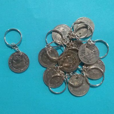 Koin kuno 100 Rumah Wayang