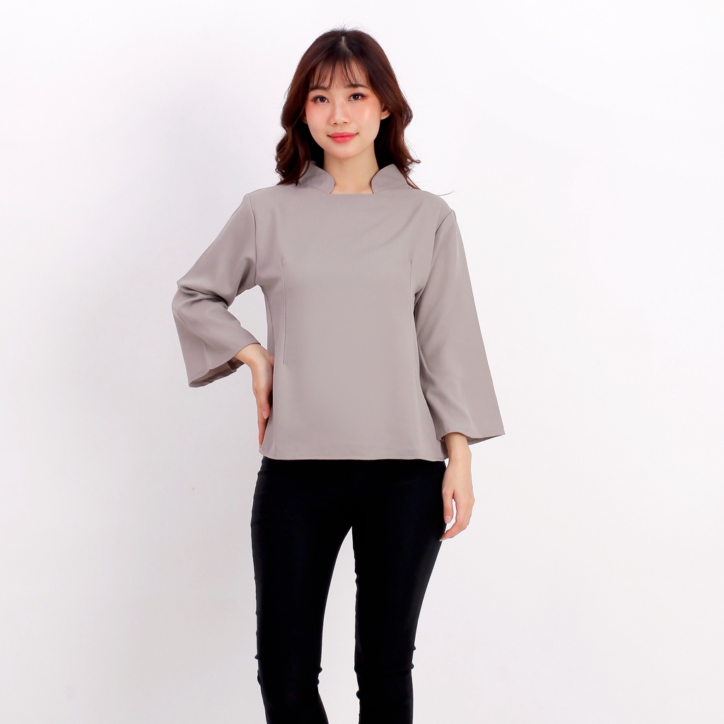 ATASAN BLOUSE WANITA KEKINIAN POLOS 559