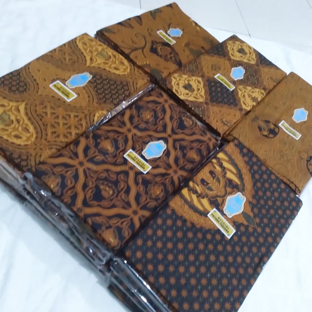 Kain Jarik / Kain Panjang / Kain Samping / Kain Sinjang Batik Danar Hadi